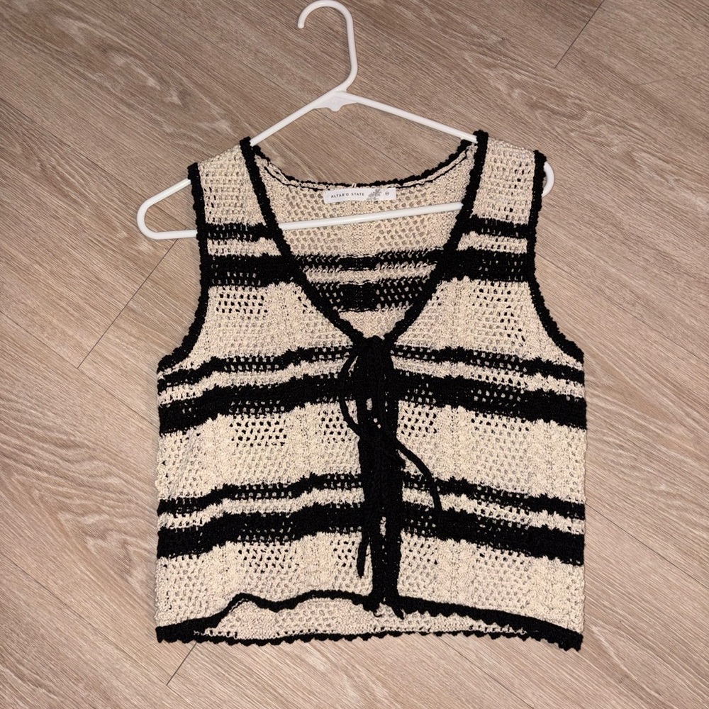 Altar'd State Black and Cream Knit Tank Top